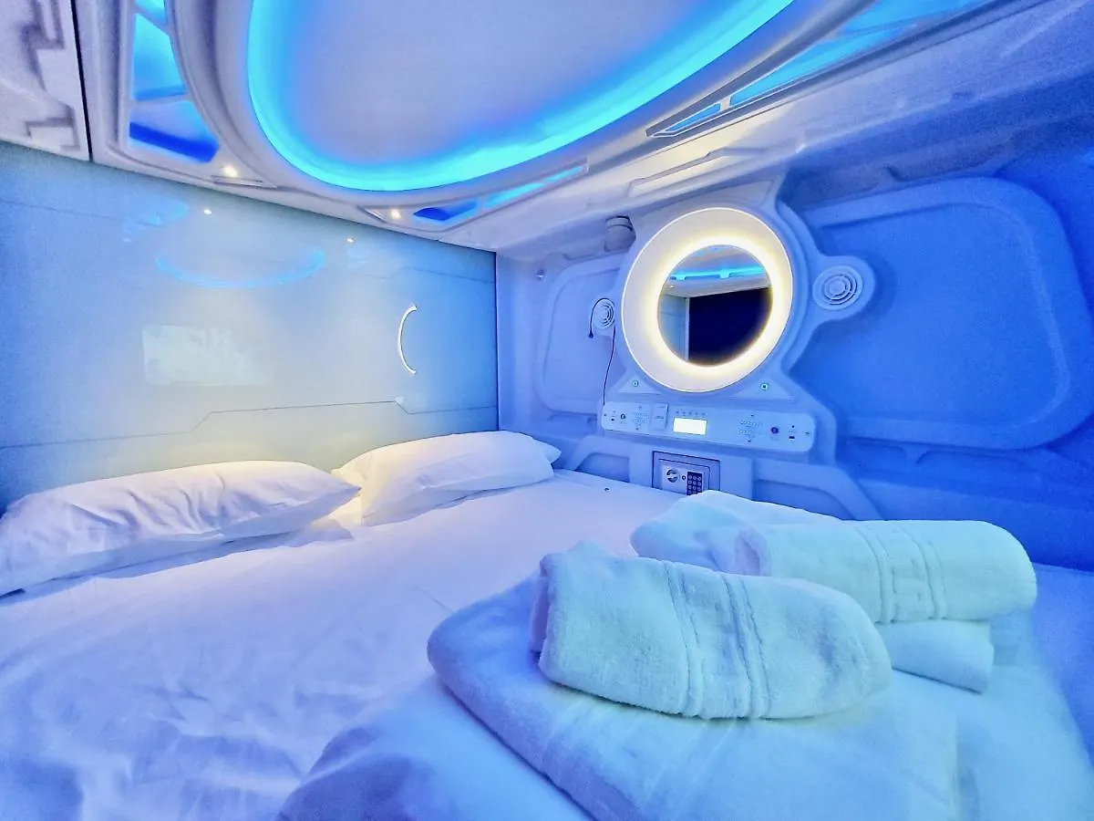 Atypicap Capsule Hostel Πουέρτο Ντε Λα Κρουζ